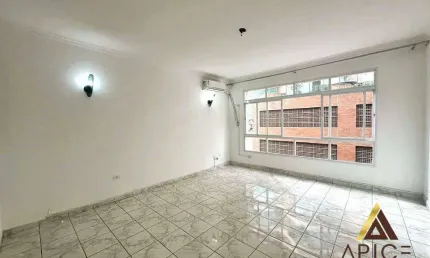 !!!oportunidade!!! excelente apartamento na quadra da praia com 117m² úteis - 02 dormitórios - 01 vaga de garagem por r$ 575 mil - pompeia santos/sp