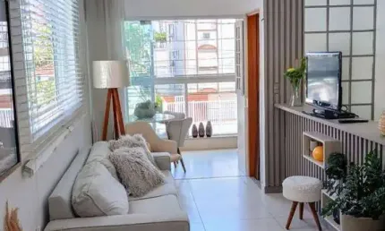 Casa Sobreposta Alta com 90 m² – 2 dormitórios (sendo 1 suíte) – à venda por R$ 869.000 Bairro: Embaré – Santos/SP