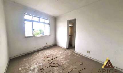 OPORTUNIDADE ÚNICA - APTO.  PADRÃO PARA REFORMA com 54m² ÚTEIS - 01 DORMITÓRIO - 01 VAGA SUFICIENTE por R$ 149 MIL - CENTRO DE SÃO  VICENTE