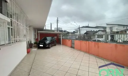 Casa com 3 dormitórios à venda, 198 m² por R$ 636.000,00 - Parque Bitaru - São Vicente/SP