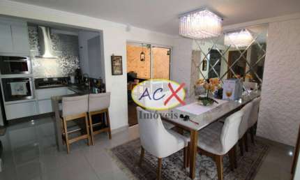 Sobrado com 3 dormitórios à venda, 120 m² por R$ 695.000,00 - Fanny - Curitiba/PR
