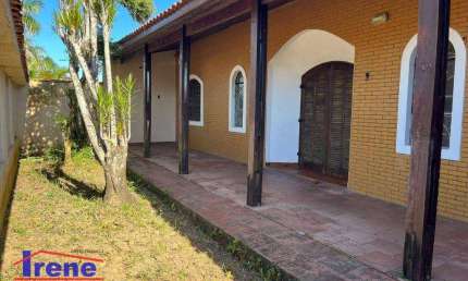 Casa com 3 dormitórios para alugar, 182 m² por R$ 2.650,00/mês - Jardim Suarão - Praia - Itanhaém/SP