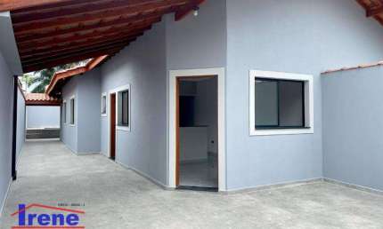 Casa com 2 dormitórios à venda, 74 m² por R$ 339.000,00 - Suarão - Itanhaém/SP