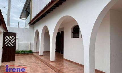 Casa com 1 dormitório para alugar, 110 m² por R$ 3.500,00/mês - Centro - Itanhaém/SP