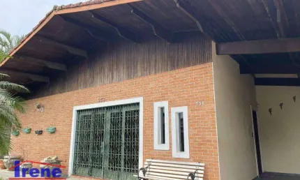 Casa com 3 dormitórios à venda, 142 m² por R$ 480.000,00 - Suarão - Itanhaém/SP