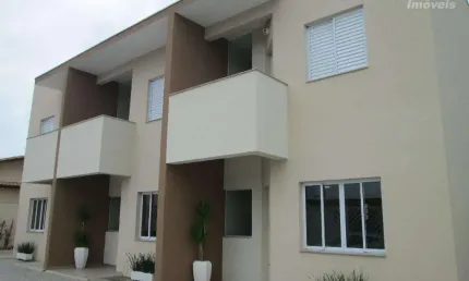 Sobrado com 2 dormitórios à venda, 72 m² por R$ 320.000,00 - Jardim Belas Artes - Itanhaém/SP