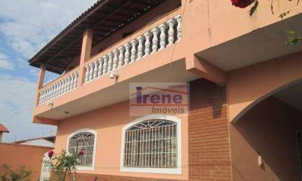 Casa ampla, próximo a praia no Bopiranga em Itanhaém.