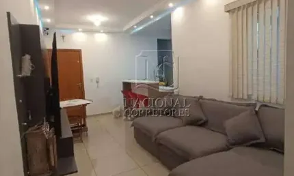 Cobertura sem condomínio à venda no bairro Vila Eldízia, de R$ 650.000,00.