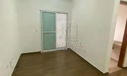 Sobrado para locação ou venda no centro de santo andré, com 220m² de área construída, distribuídos em 3 dormitórios sendo 3 suíte,