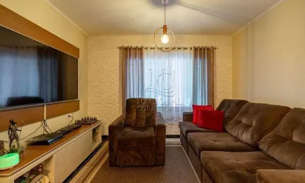 Casa assobradada com 2 suítes, 2 vagas, próxima ao parque regional à venda, 151 m² no parque jaçatuba - santo andré/sp