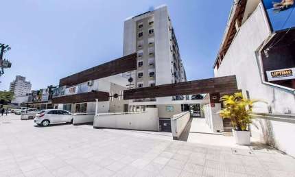 APARTAMENTO 02 DORMITÓRIOS SENDO (O1 SUÍTE) COM ÓTIMA  LOCALIZAÇÃO -TRINDADE  - AP1399