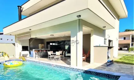 Casa de Condomínio com 4 quartos, Praia da Lagoinha, Ubatuba - R$ 1.75 mi, Cod: 2129