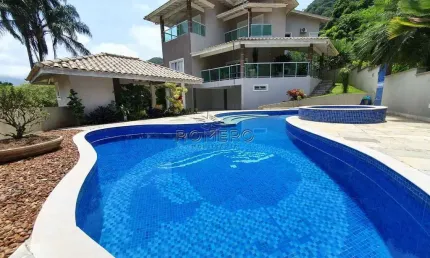 Casa com 4 quartos, Recanto Lagoinha, Ubatuba - R$ 3.5 mi, Cod: 2227