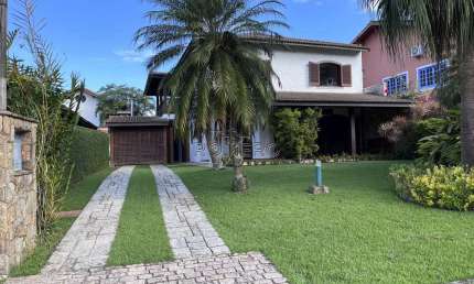 Casa com 4 quartos, Condomínio Lagoinha, Ubatuba - R$ 2.6 mi, Cod: 2247