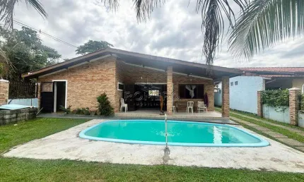 Casa com 5 quartos, Praia do Sapê, Ubatuba - R$ 1.6 mi, Cod: 2575