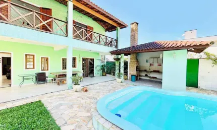 Casa com 7 quartos, Praia da Lagoinha, Ubatuba - R$ 1.6 mi, Cod: 2642