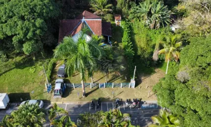 Casa com 5 quartos, Santa Rita, Ubatuba - R$ 1.5 mi, Cod: 2678