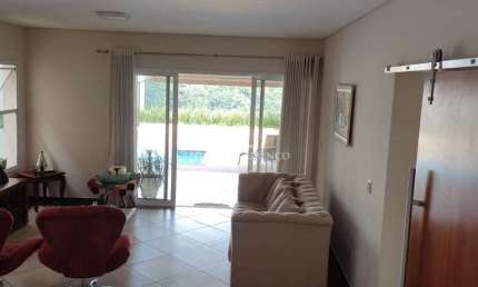 Casa com 3 quartos à venda na Rua Irino Gramorelli, 1, Horto Santo Antonio, Jundiaí