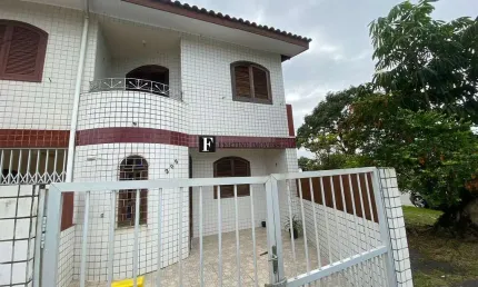 Casa com 2 quartos à venda no Centro, Matinhos 
