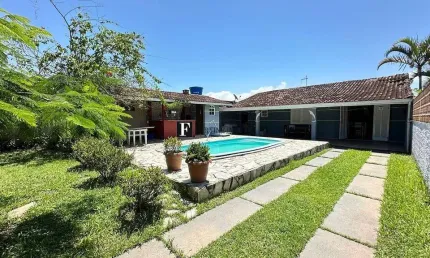 Casa com 3 quartos à venda em Shangri-lá, Pontal do Paraná 