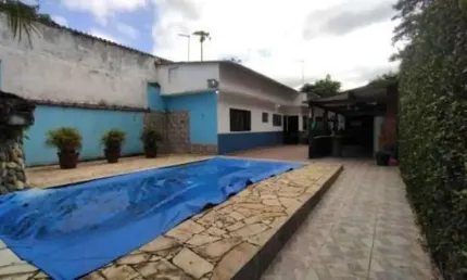 Casa para venda em itanhaém, jardim coronel, 2 dormitórios, 2 banheiros, 2 vagas