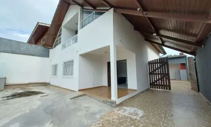 Casa para Venda em Peruíbe, Estância São José, 5 dormitórios, 2 suítes, 3 banheiros, 5 vagas