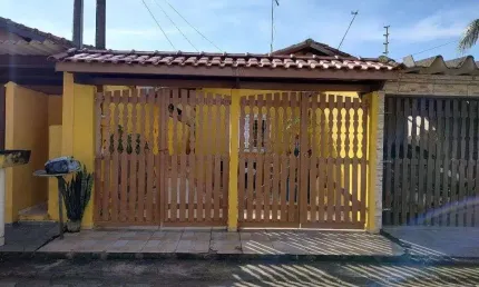 Casa para Venda em Itanhaém, Corumbá, 2 dormitórios, 1 banheiro, 2 vagas