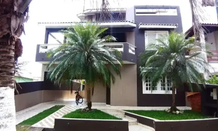Casa para Venda em Itanhaém, Campos Elíseos, 5 dormitórios, 2 suítes, 2 vagas