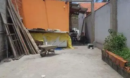 Casa para Venda em Itanhaém, Umuarama, 1 dormitório, 1 banheiro, 2 vagas