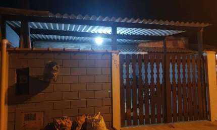 Casa para Venda em Itanhaém, América, 2 dormitórios, 1 banheiro, 1 vaga