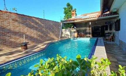 Casa para Venda em Itanhaém, Balneário Tupy, 3 dormitórios, 1 suíte, 2 banheiros, 2 vagas
