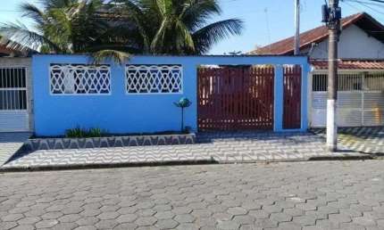 Casa para Venda em Mongaguá, Balneário Comodoro, 3 dormitórios, 2 banheiros, 4 vagas