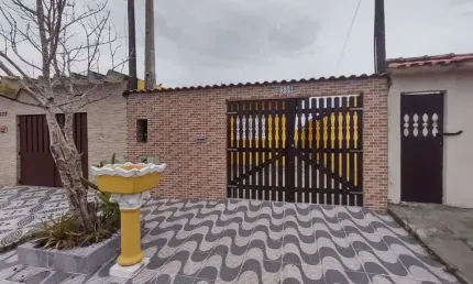 Casa para Venda em Mongaguá, Praia Grande, 2 dormitórios, 1 suíte, 1 banheiro, 2 vagas