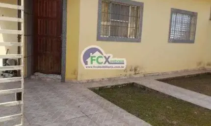 Casa para Venda em Mongaguá, Itaguaí, 2 dormitórios, 1 suíte, 1 banheiro, 2 vagas