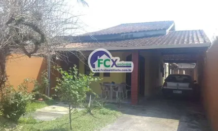 Casa para Venda em Itanhaém, Jamaica, 2 dormitórios, 1 banheiro, 4 vagas