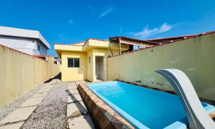 Casa para Venda em Itanhaém, Campos Elíseos, 2 dormitórios, 1 suíte, 1 banheiro, 3 vagas