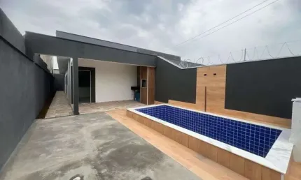 Casa para Venda em Itanhaém, Grandesp, 2 dormitórios, 1 suíte, 1 banheiro, 2 vagas