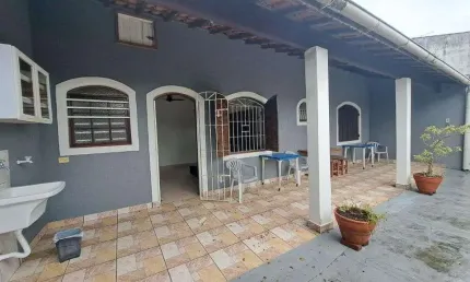 Casa para Venda em Itanhaém, Satelite, 1 dormitório, 1 banheiro, 10 vagas