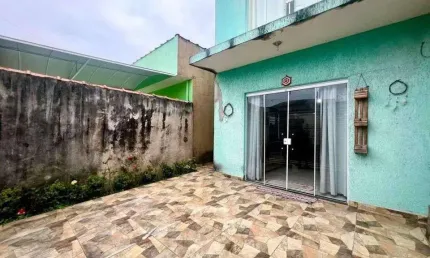 Casa para Venda em Peruíbe, Estância São José, 2 dormitórios, 1 suíte, 1 banheiro, 1 vaga
