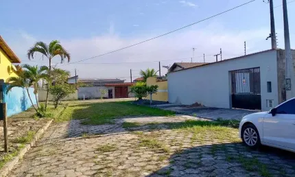 Terreno à venda no Parque Augustus, Itanhaém 