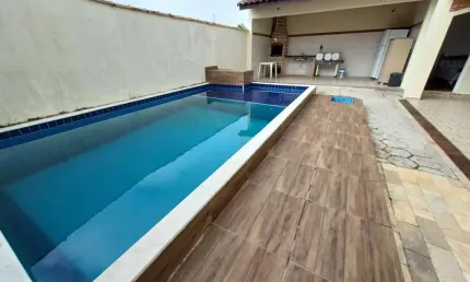 Casa para Venda em Itanhaém, Grandesp, 2 dormitórios, 1 banheiro, 3 vagas