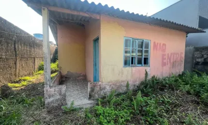 Casa para Venda em Itanhaém, Jardim Anchieta, 1 dormitório, 1 banheiro, 2 vagas