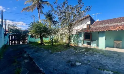 Casa para venda em itanhaém, savoy, 3 dormitórios, 1 banheiro, 4 vagas