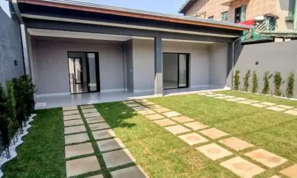 Casa para Venda em Itanhaém, Jardim Suarão, 3 dormitórios, 3 suítes, 2 banheiros, 6 vagas