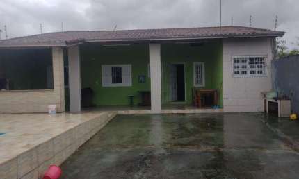 Casa para Venda em Itanhaém, Balneário Tupy, 2 dormitórios, 1 suíte, 1 banheiro, 10 vagas