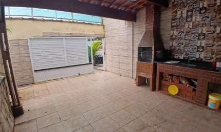 Casa para Venda em Itanhaém, Balneário Tupy, 2 dormitórios, 1 banheiro, 2 vagas