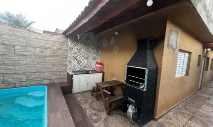 Casa para Venda em Itanhaém, Balneário Tupy, 2 dormitórios, 1 banheiro, 2 vagas