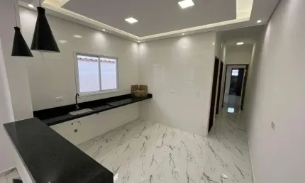 Casa para Venda em Itanhaém, Corumbá, 3 dormitórios, 2 suítes, 1 banheiro, 2 vagas