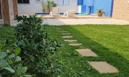 Casa para Venda em Itanhaém, Balneário Gaivotas, 2 dormitórios, 2 banheiros, 4 vagas
