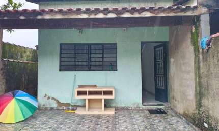 Casa para Venda em Itanhaém, Grandesp, 3 dormitórios, 1 suíte, 1 banheiro, 2 vagas